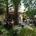 別荘 Plataniotissa Mansion