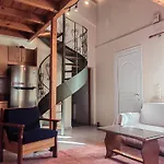 Plataniotissa Mansion
