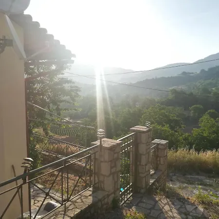 Plataniotissa Mansion