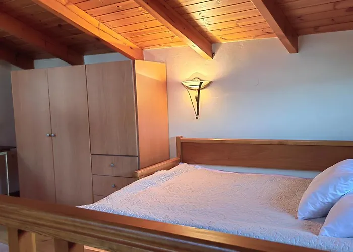 Plataniotissa Mansion